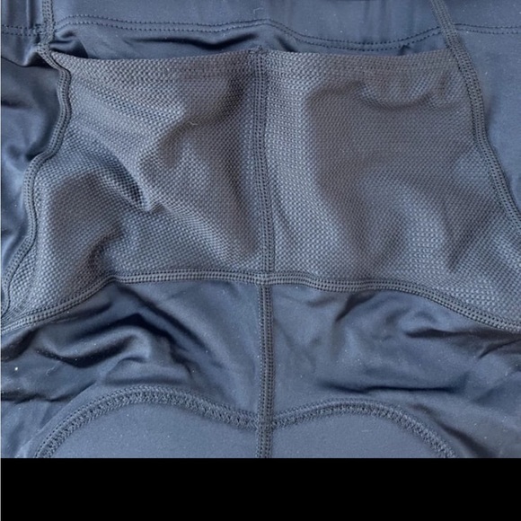 Synergy Padded Cycling Shorts Size L - Picture 6 of 7